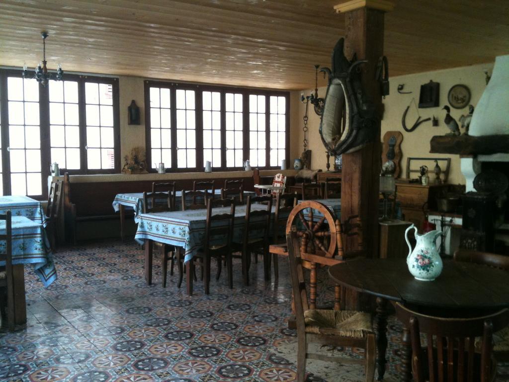 Gite Le Pelens Saint-Martin-dʼEntraunes Extérieur photo